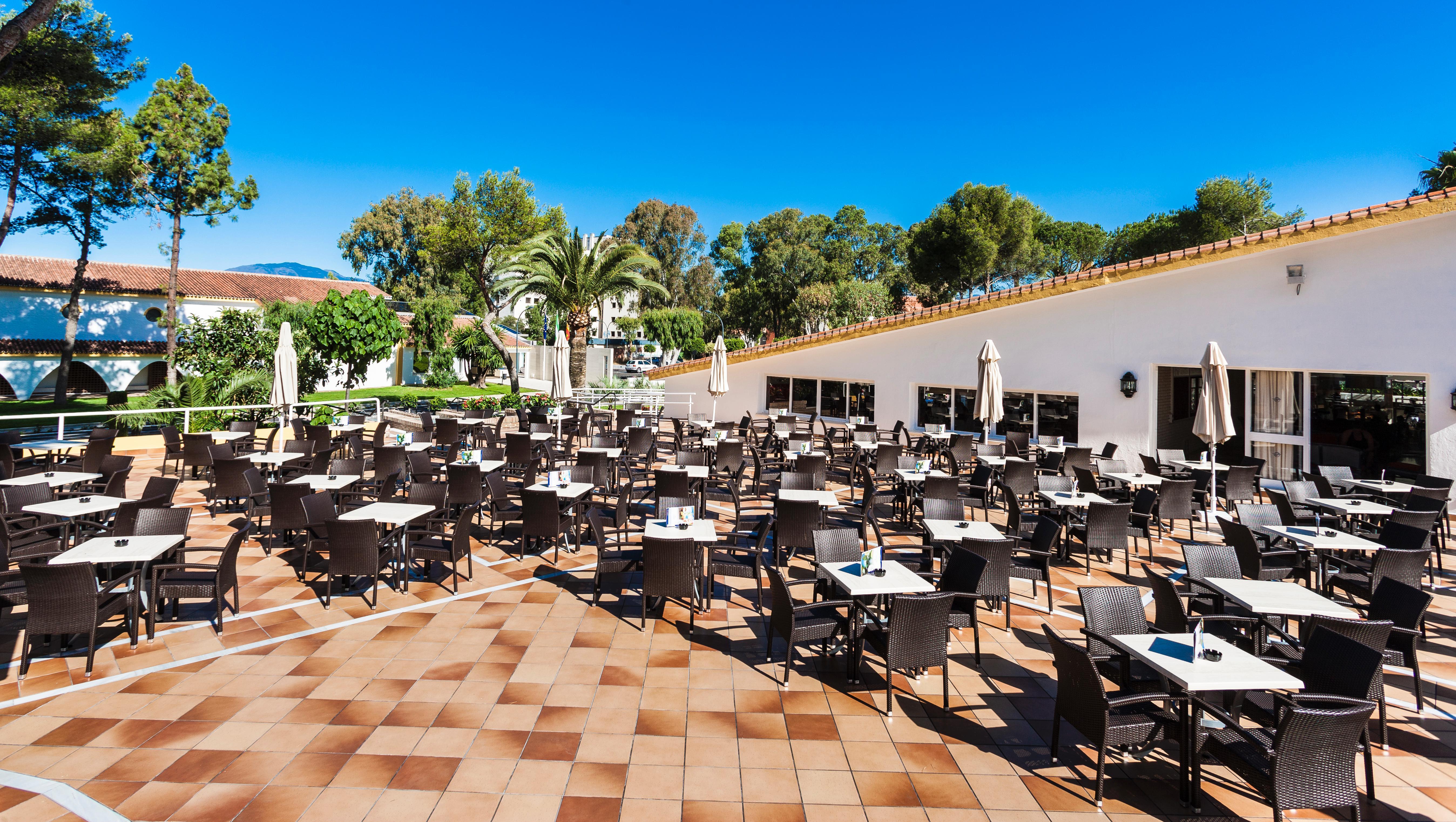 Globales Playa Estepona Exterior photo